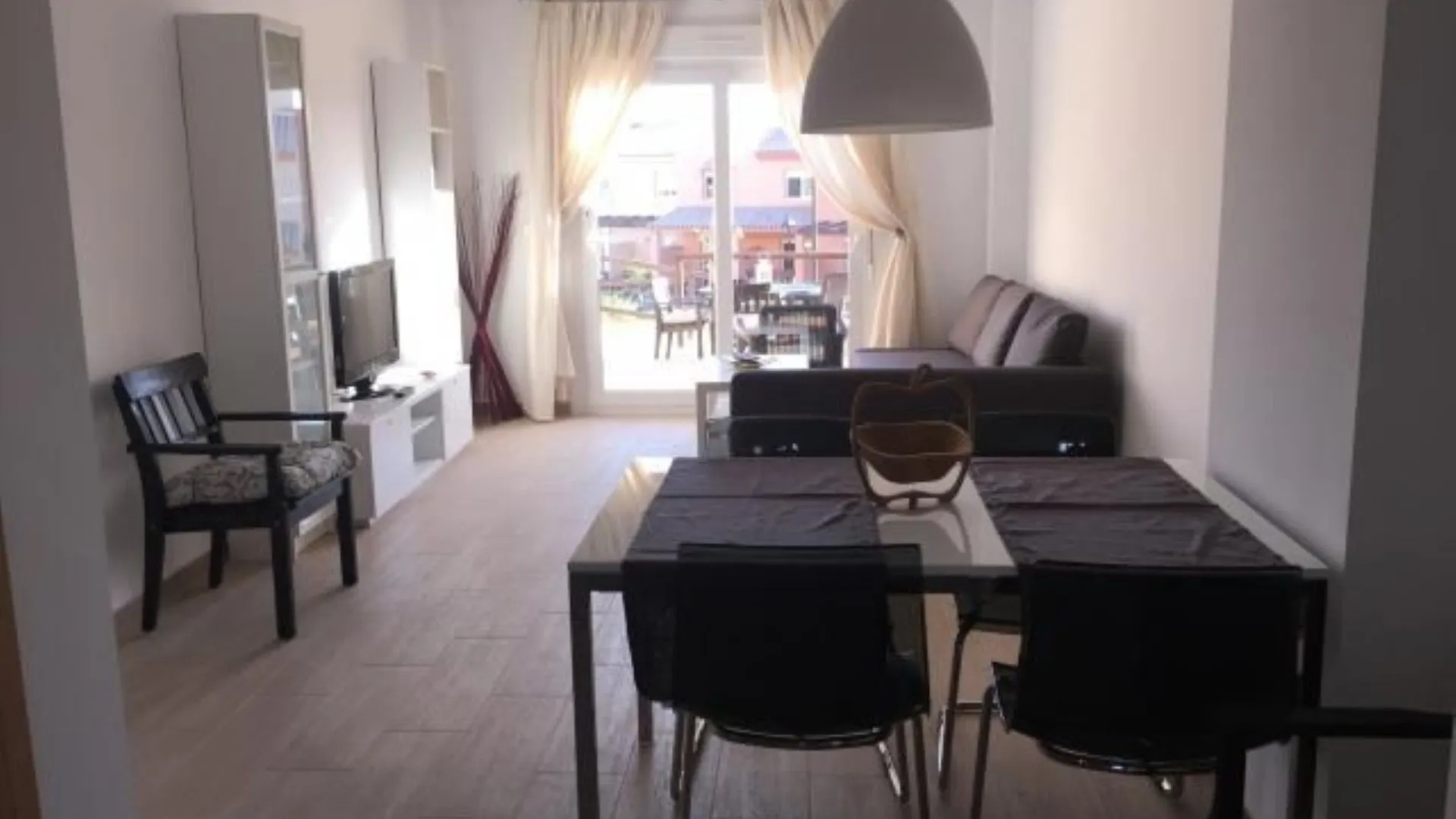 106082 - House In Zahara De Los Atunes 塔里法 0*,